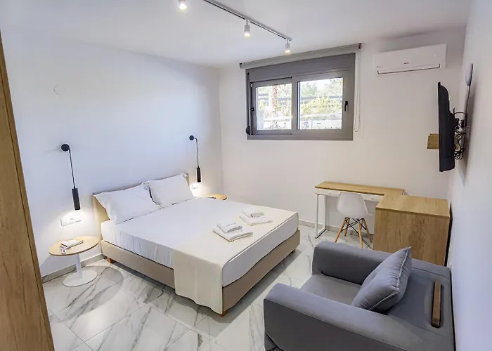 The Angeliki Boutique 公寓式酒店 4*